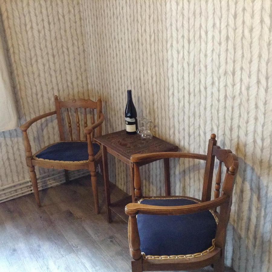 Bed and Breakfast Le Bois Du Four Arfeuilles Esterno foto