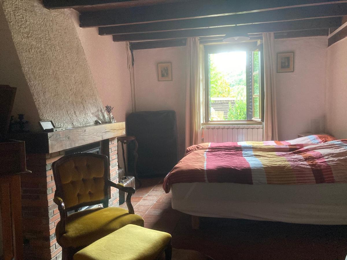 Bed and Breakfast Le Bois Du Four Arfeuilles Esterno foto