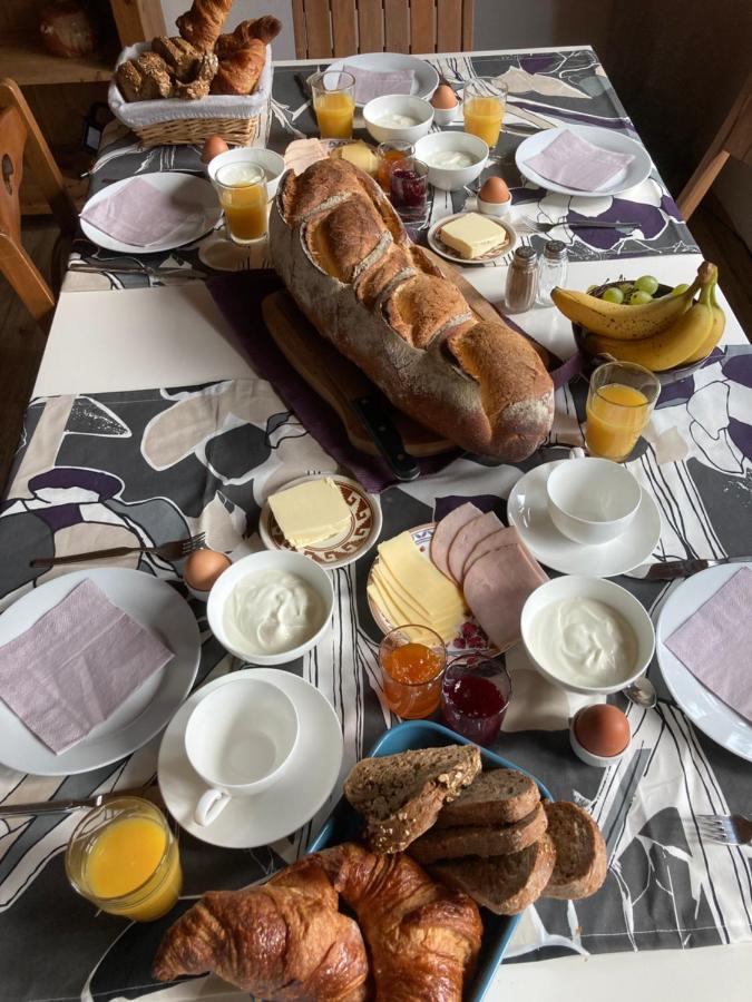 Bed and Breakfast Le Bois Du Four Arfeuilles Esterno foto